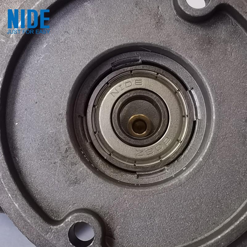 Kde sú automobilové guľôčkové ložiská?